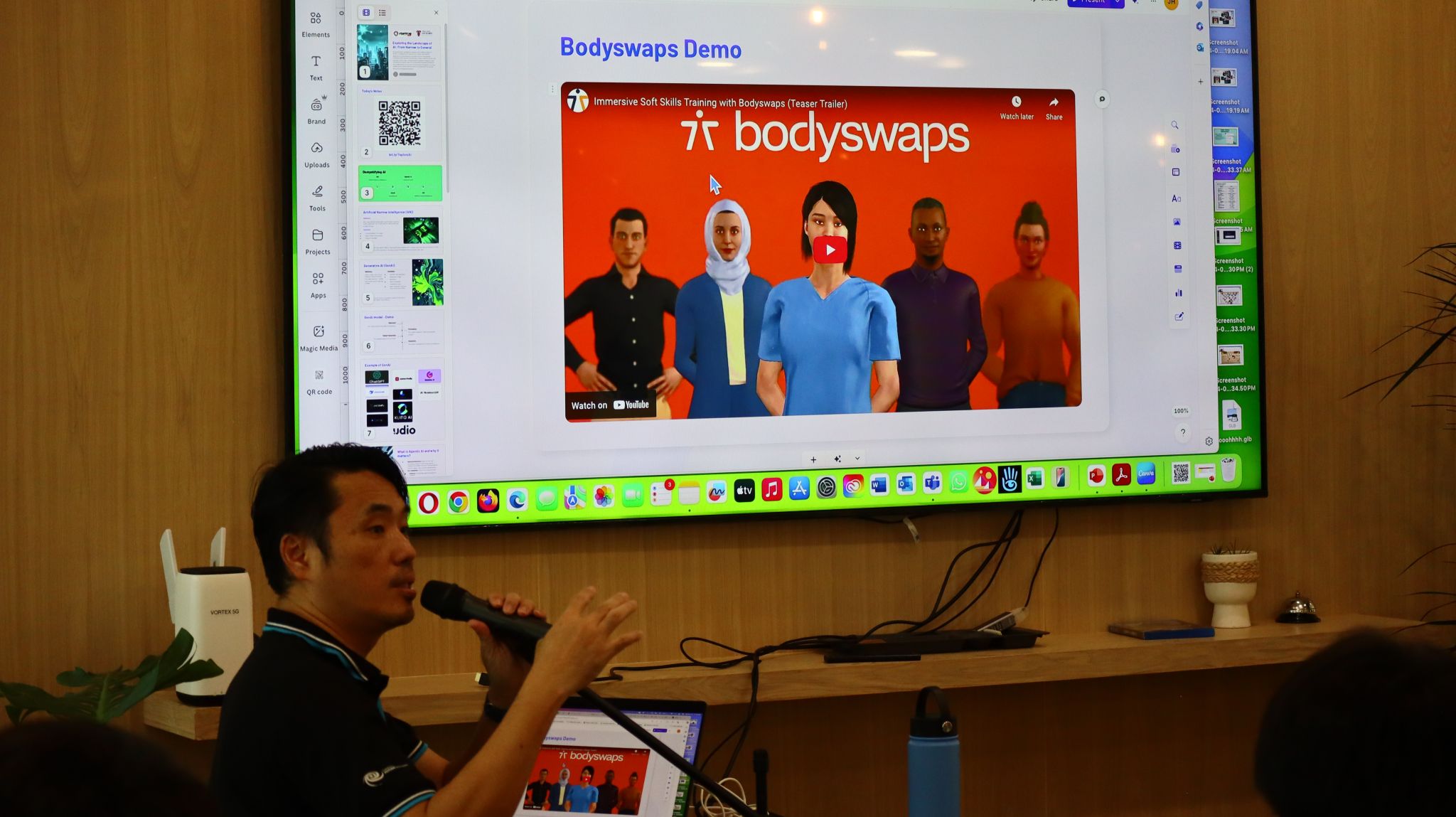 Unlock the Power of AI - Mr John Hii explaining